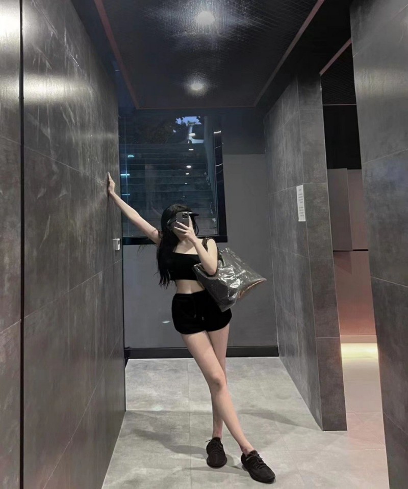 穿越到X开放的世界里的小说,在线视频网站